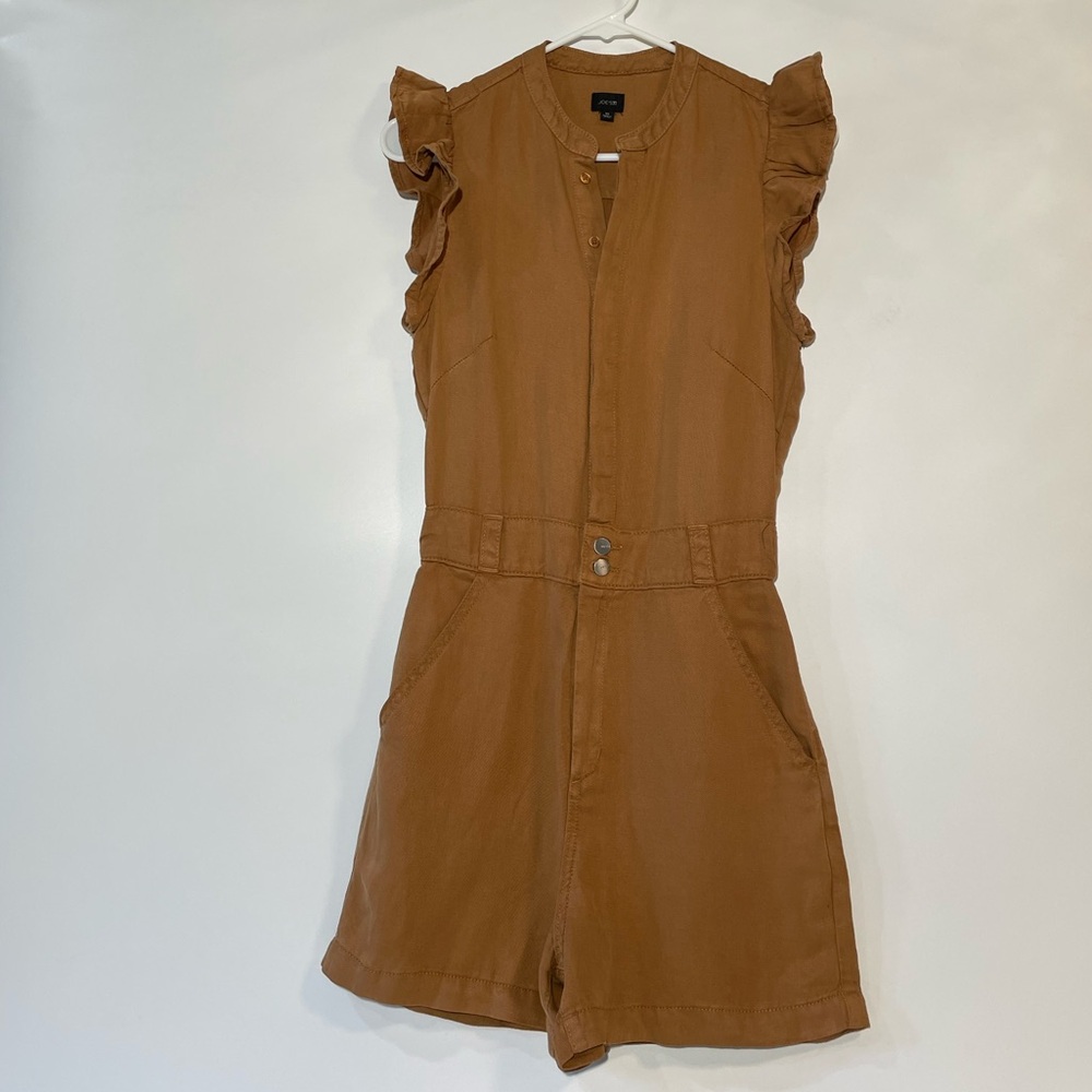 NWOT Joe’s Flutter Sleeve Romper